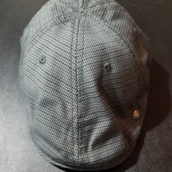 Perry Ellis Driving Hat 
